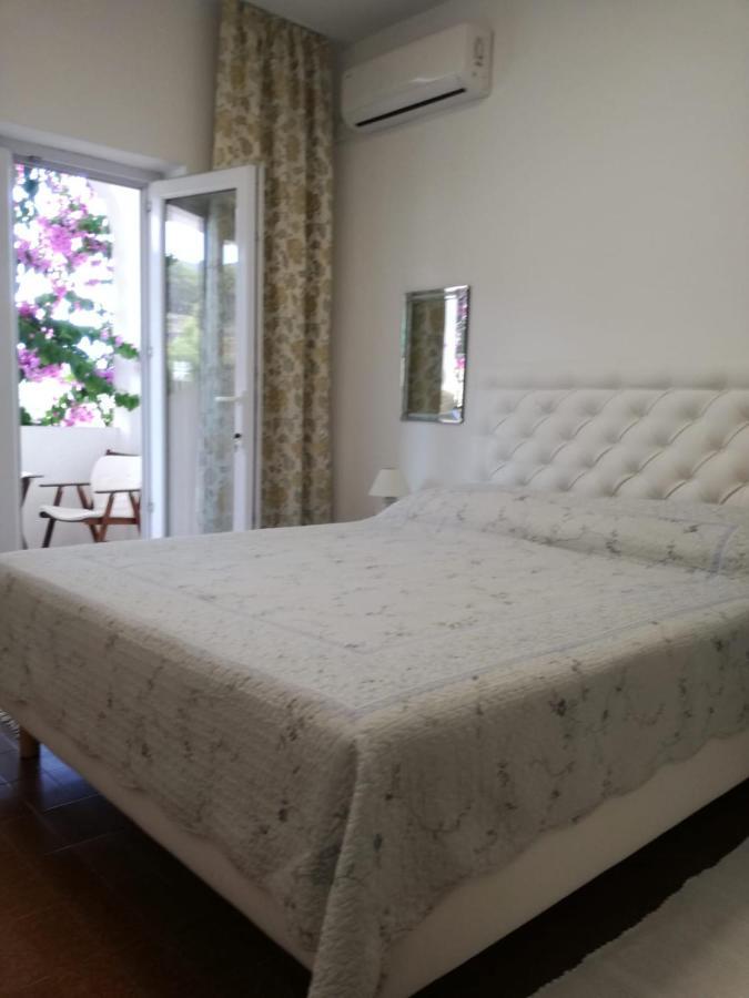 Apartmani Mladina Jelsa  Ngoại thất bức ảnh